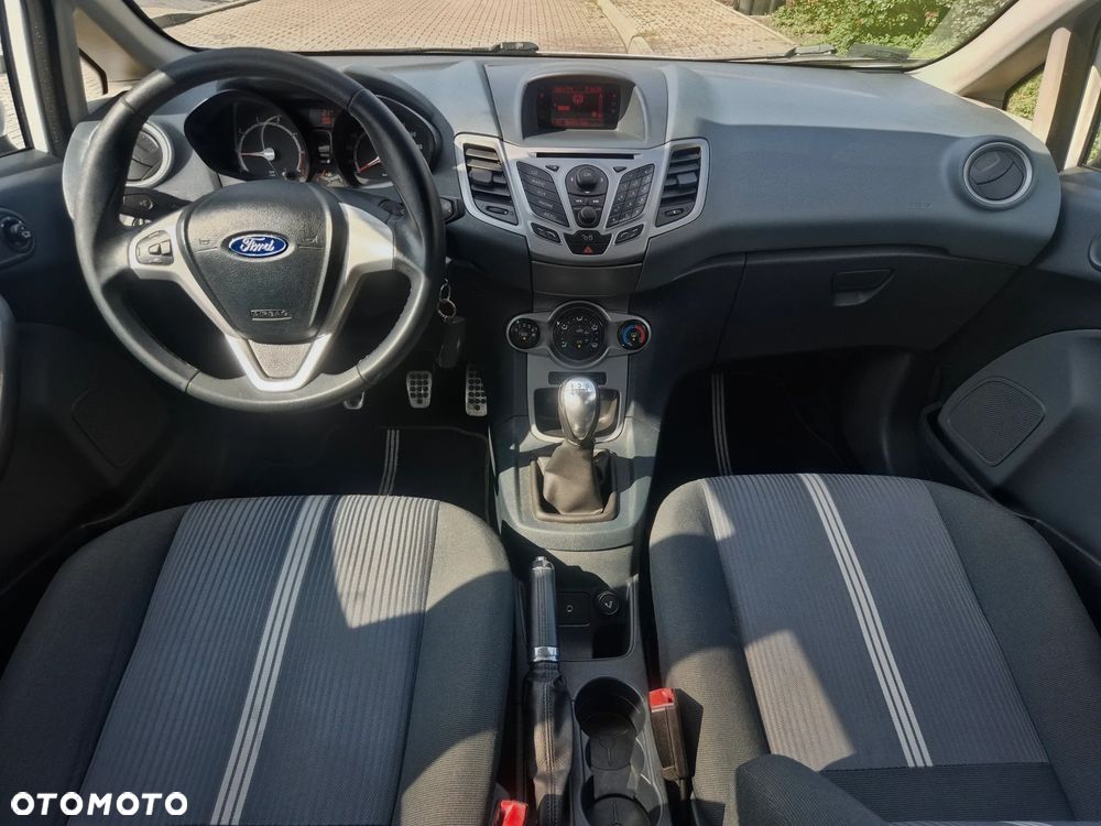 Ford Fiesta 1.25 Titanium - 13