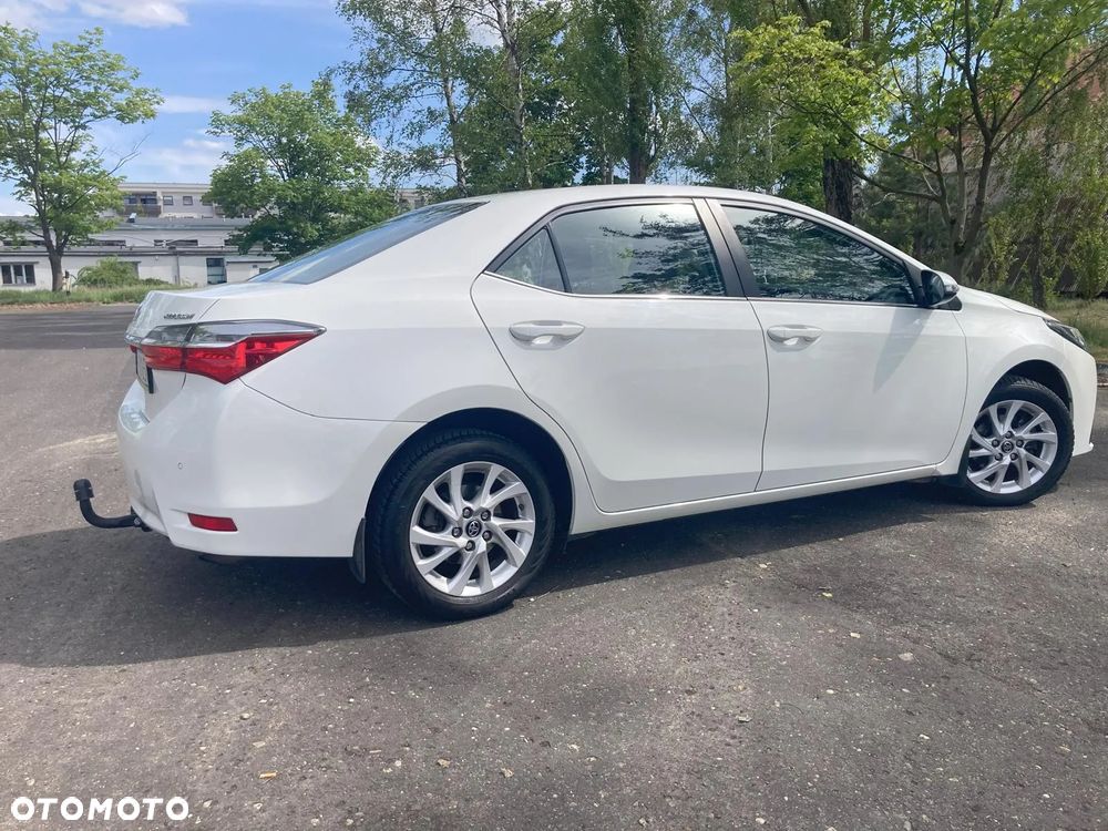 Toyota Corolla 1.6 Comfort - 2