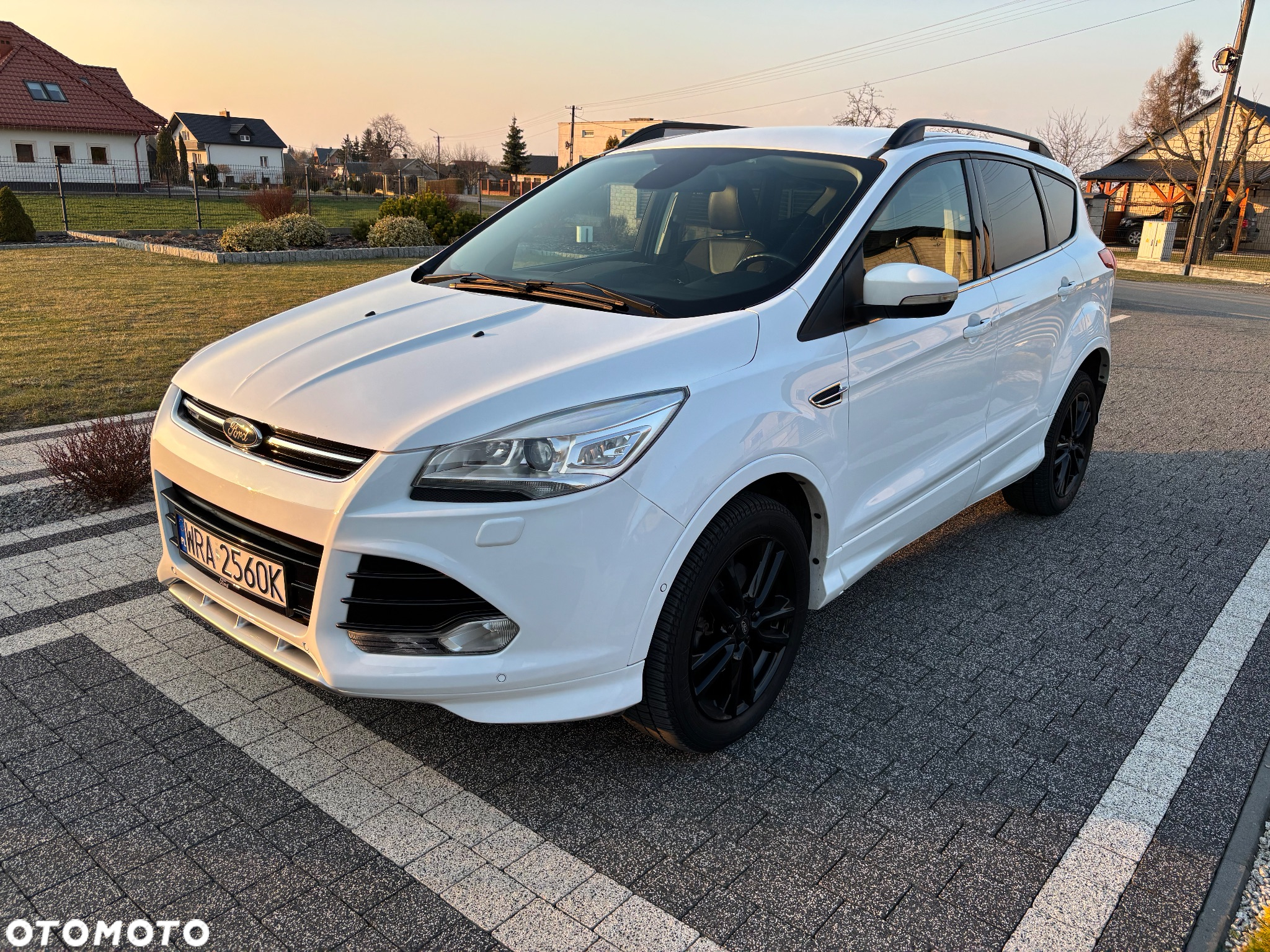 Ford Kuga 2.0 TDCi 4x4 Individual - 16