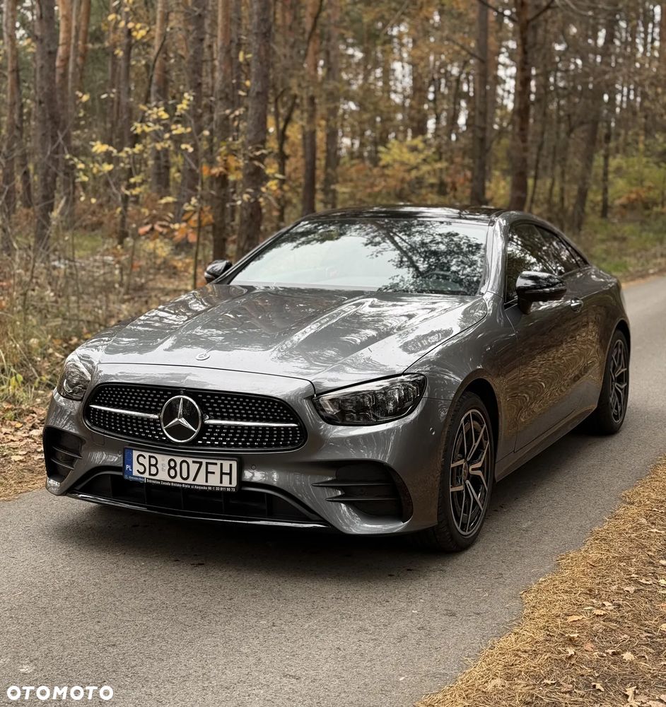 Mercedes-Benz Klasa E 200 4-Matic AMG - 1