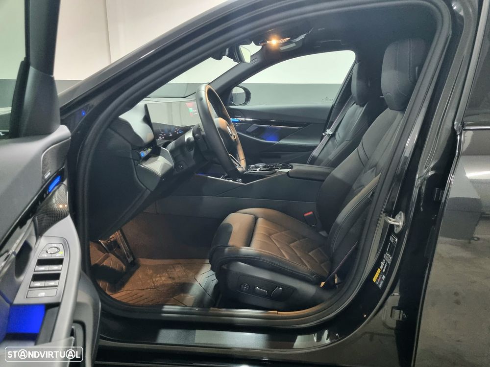 BMW 530 e xDrive Pack Desportivo M Pro - 4