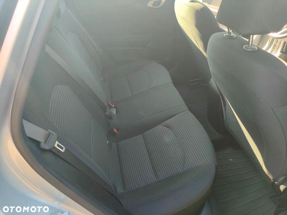 Kia Ceed 1.6 CRDi SCR S - 10