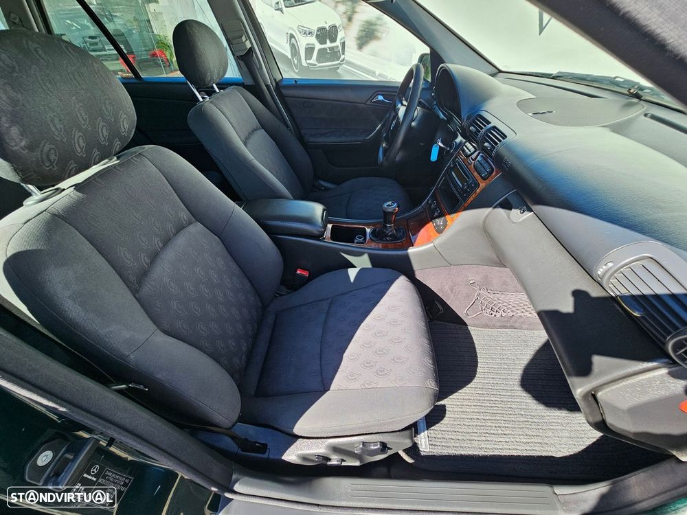 Mercedes-Benz C 220 CDi Classic - 19