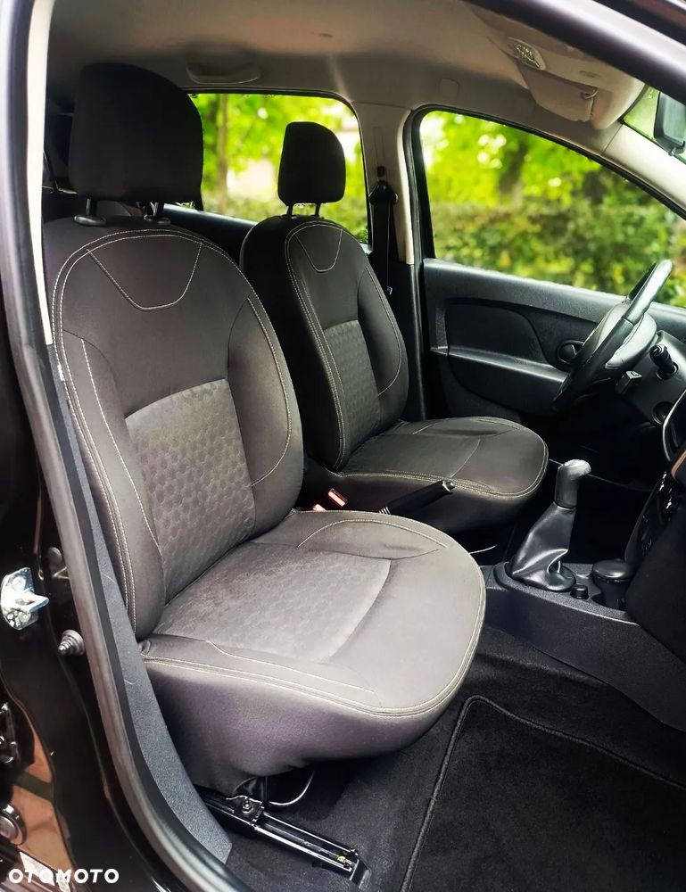 Dacia Sandero TCe 90 Laureate - 12