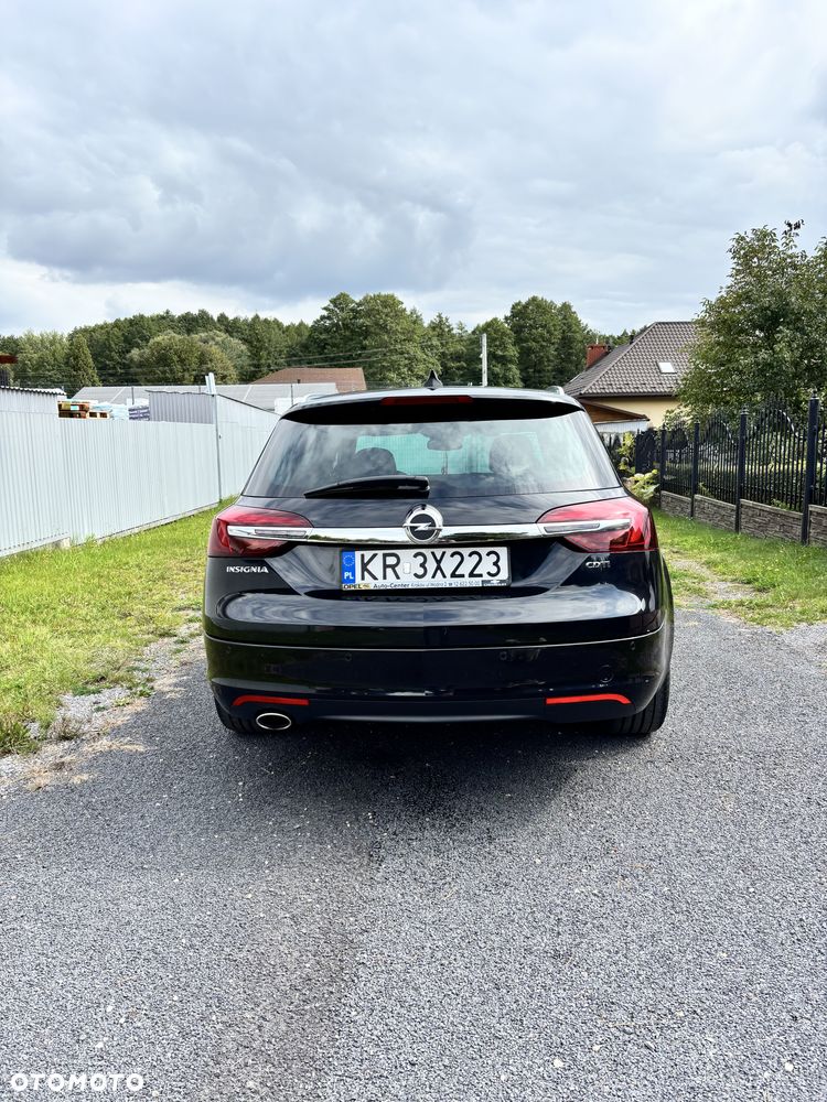 Opel Insignia 2.0 CDTI Cosmo - 11