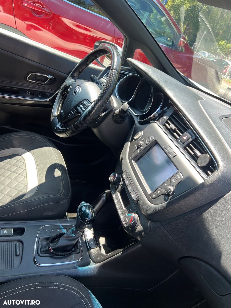 Kia Ceed 1.6 CRDi 136 DCT ISG GT Line - 12