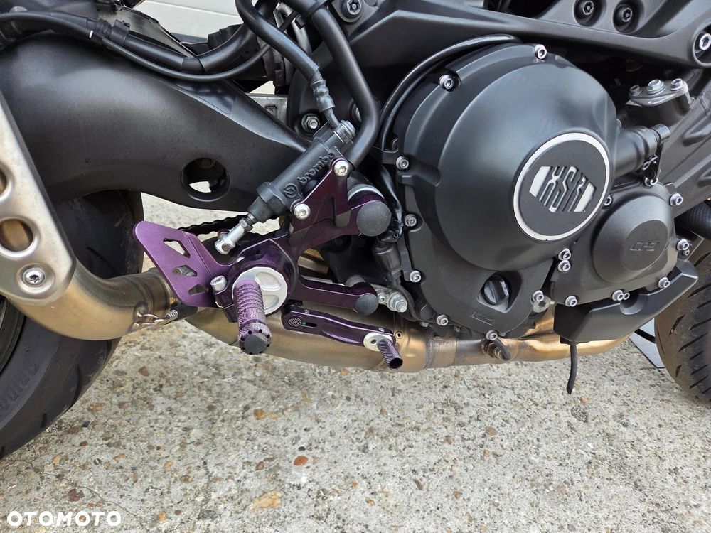 Yamaha XSR - 21