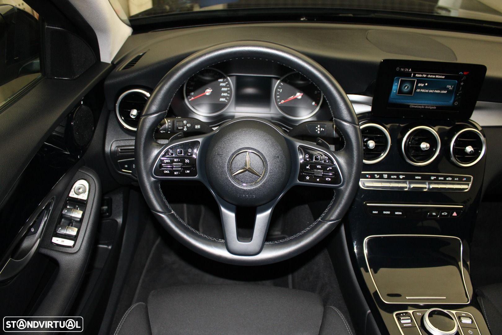 Mercedes-Benz C 180 - 10