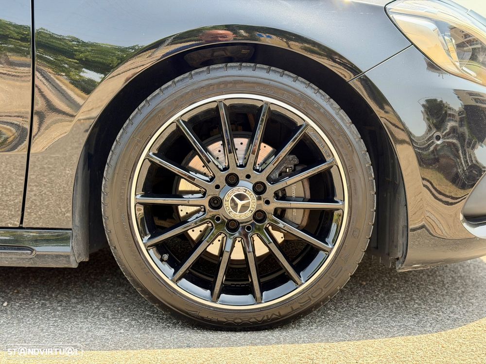 Mercedes-Benz A 180 d 7G-DCT AMG Line - 18