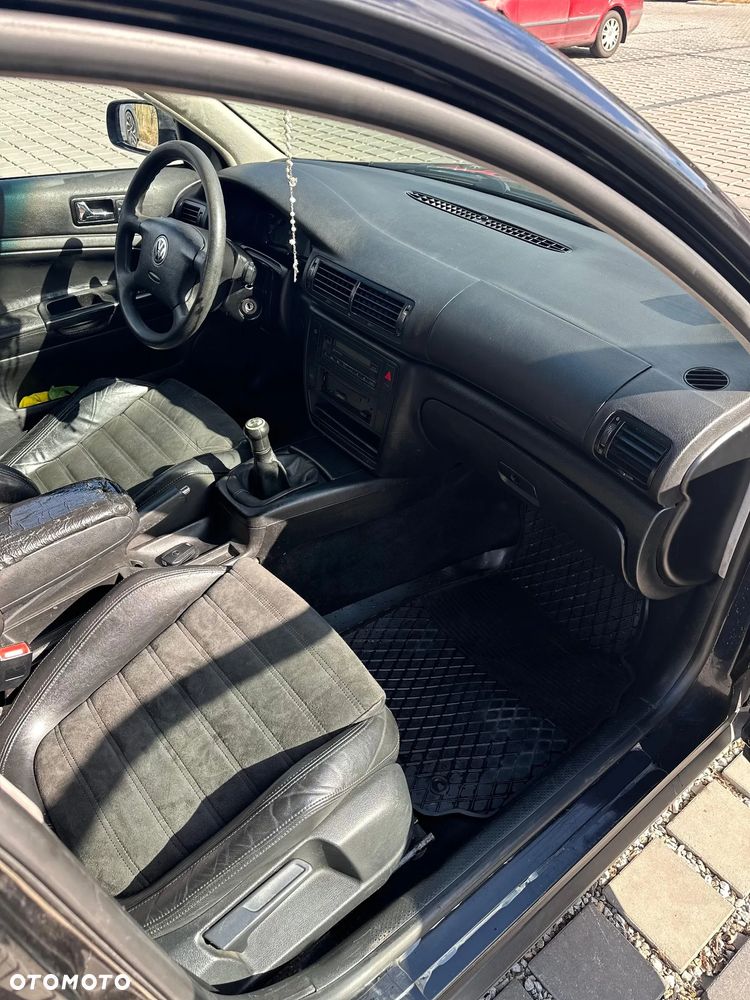 Volkswagen Passat 1.9 TDI - 15