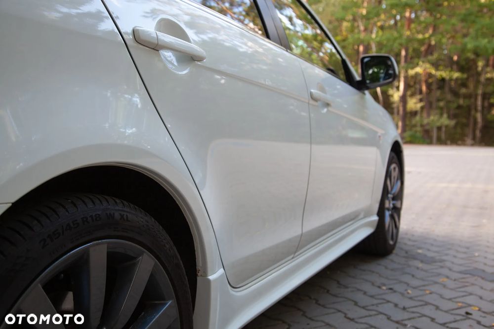 Mitsubishi Lancer 2.0 Ralliart MR - 17