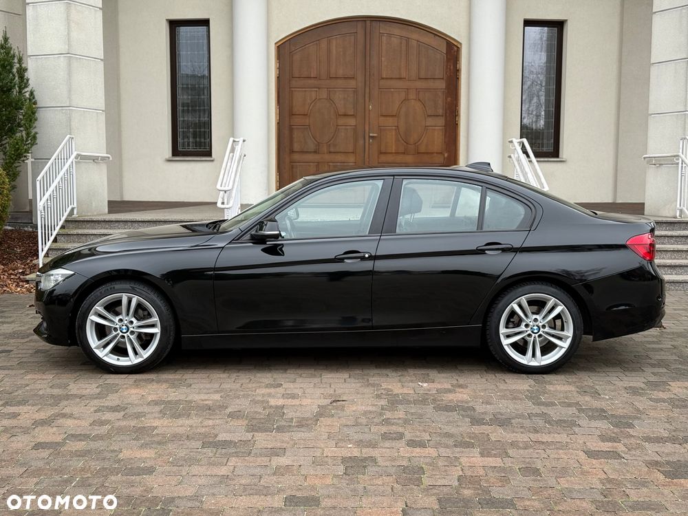 BMW Seria 3 320i Edition Luxury Line Purity - 6