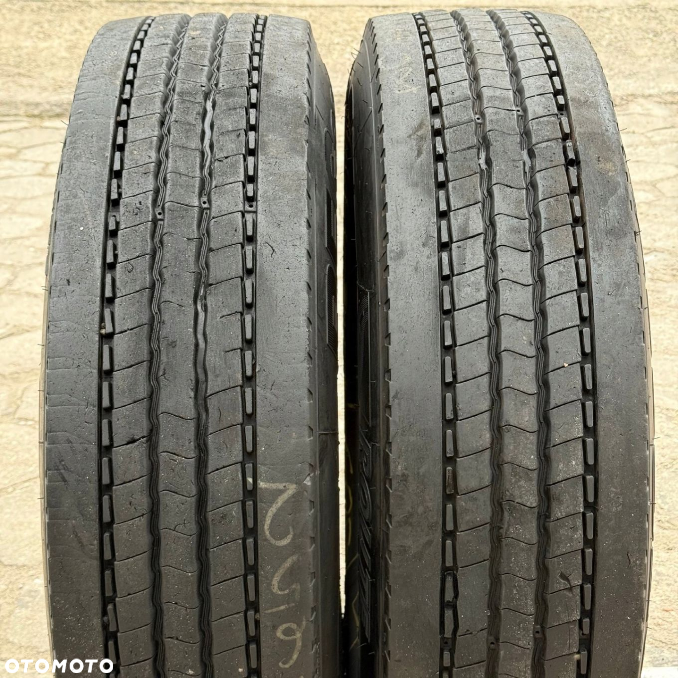 315/80R22.5 BF GOODRICH ROUTE CONTROL S VG 10-11mm 2023R PRZÓD PARA TP784 - 6