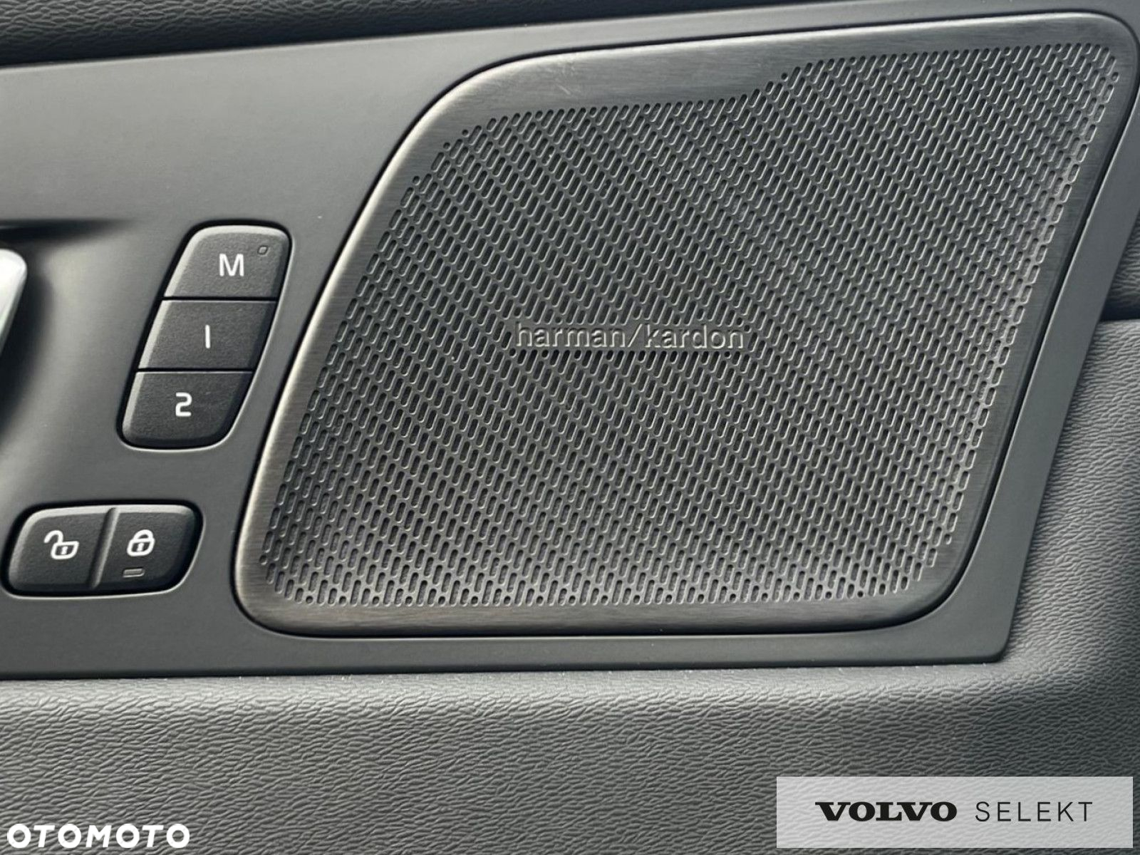 Volvo XC 60 - 32