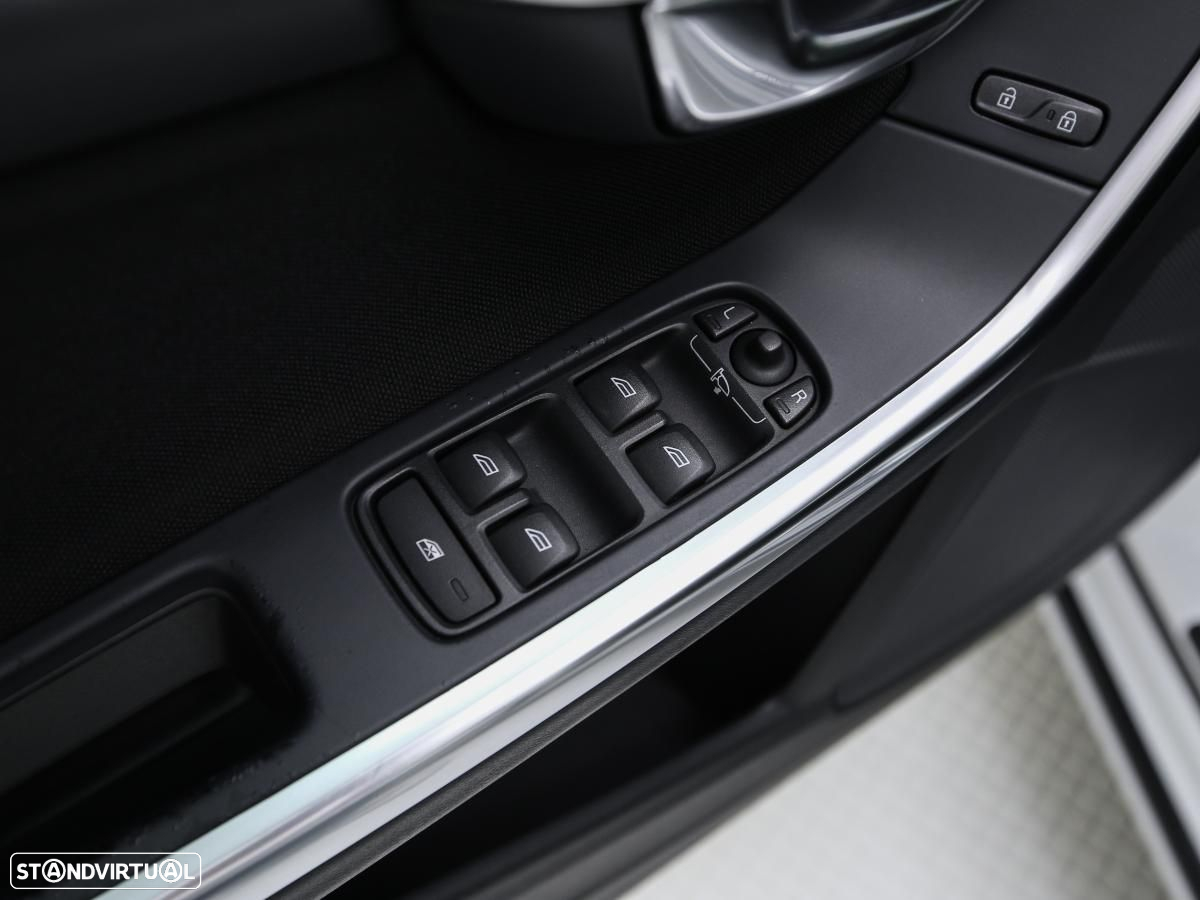 Volvo V60 - 13