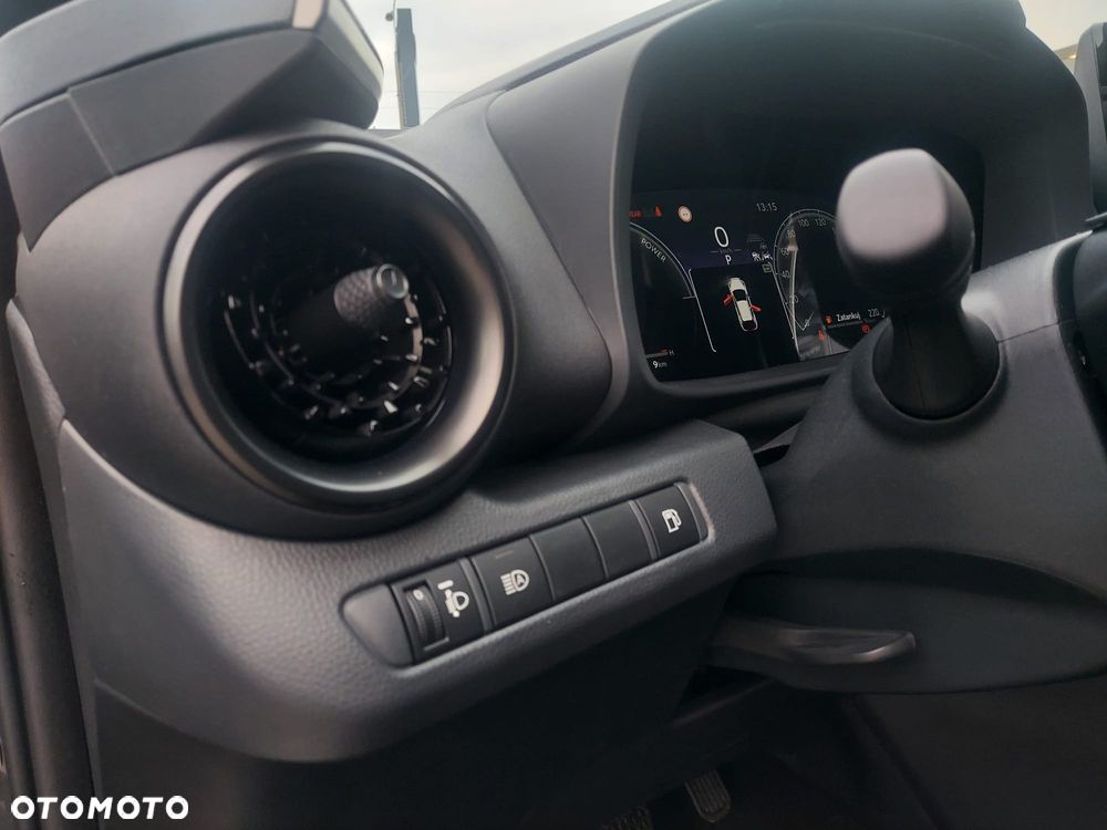 Toyota C-HR 2.0 PHEV Dynamic Force Style - 18