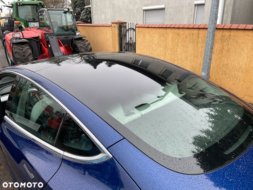 Tesla Model 3 - 27
