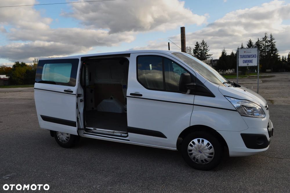 Ford TRANSIT CUSTOM - 14