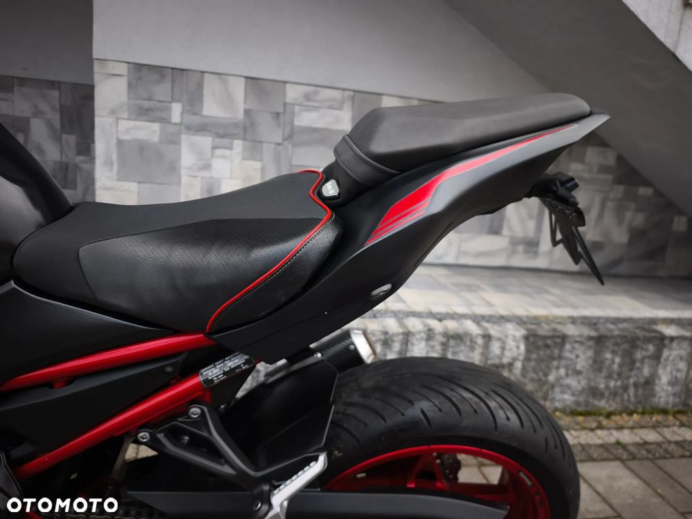 Kawasaki Z 900 - 25