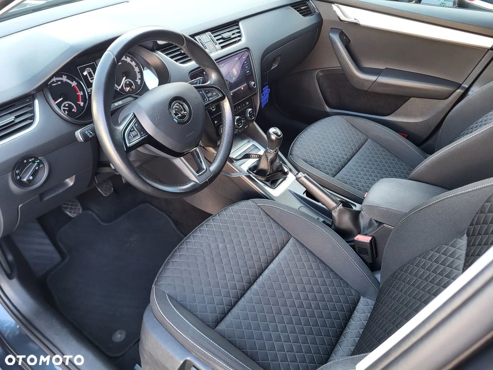 Skoda Octavia 1.4 TSI Drive - 15