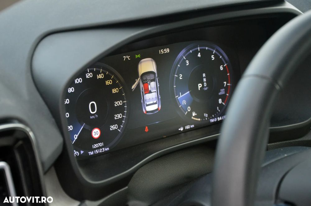 Volvo XC 40 T3 Geartronic Inscription - 30