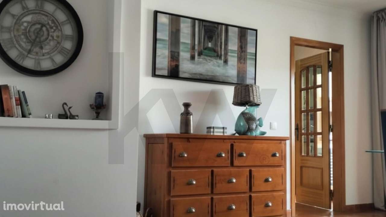 Apartamento T3+1 com 2 Terraços na Rua das Ilhas — Olhos de Água - Grande imagem: 5/45