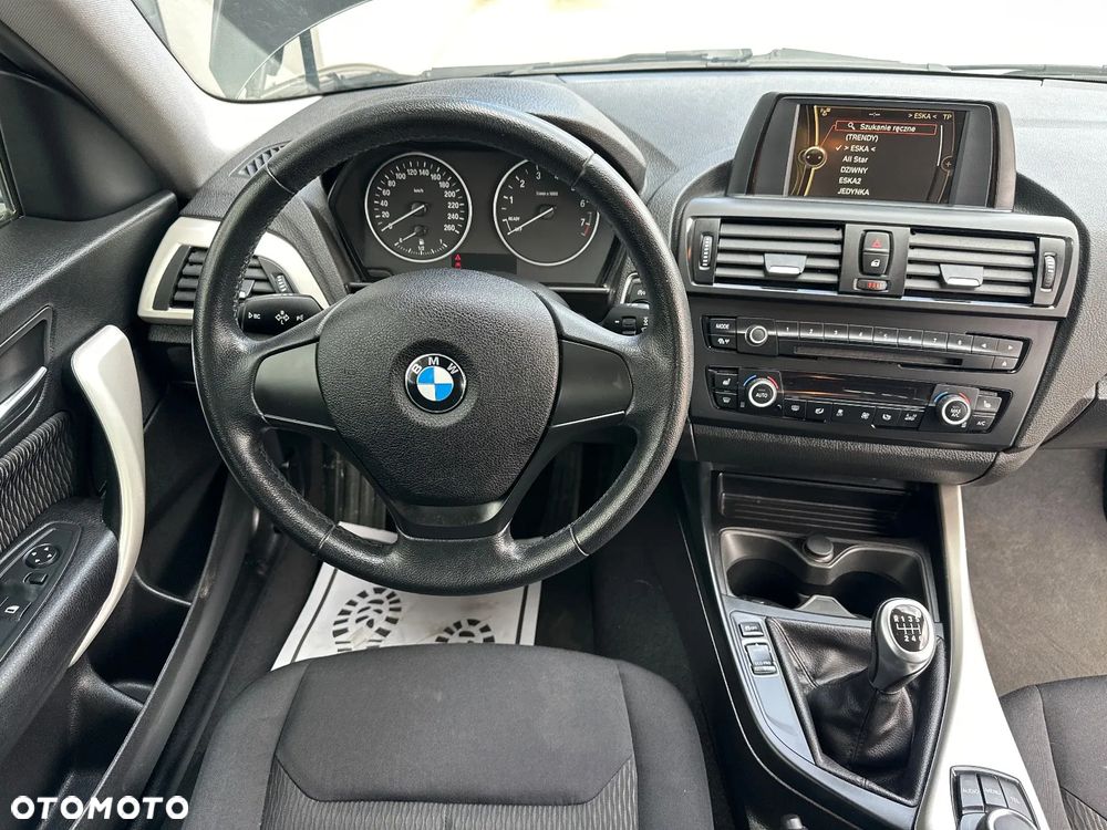 BMW Seria 1 - 18