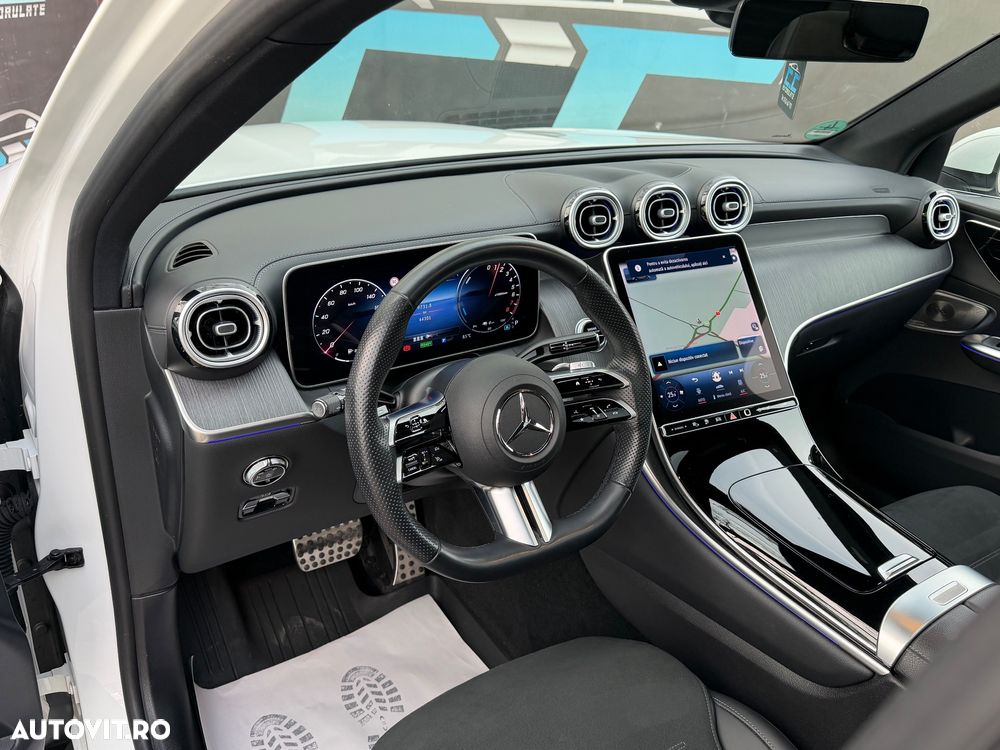 Mercedes-Benz GLC 300 e 4Matic 9G-TRONIC Edition AMG Line - 12