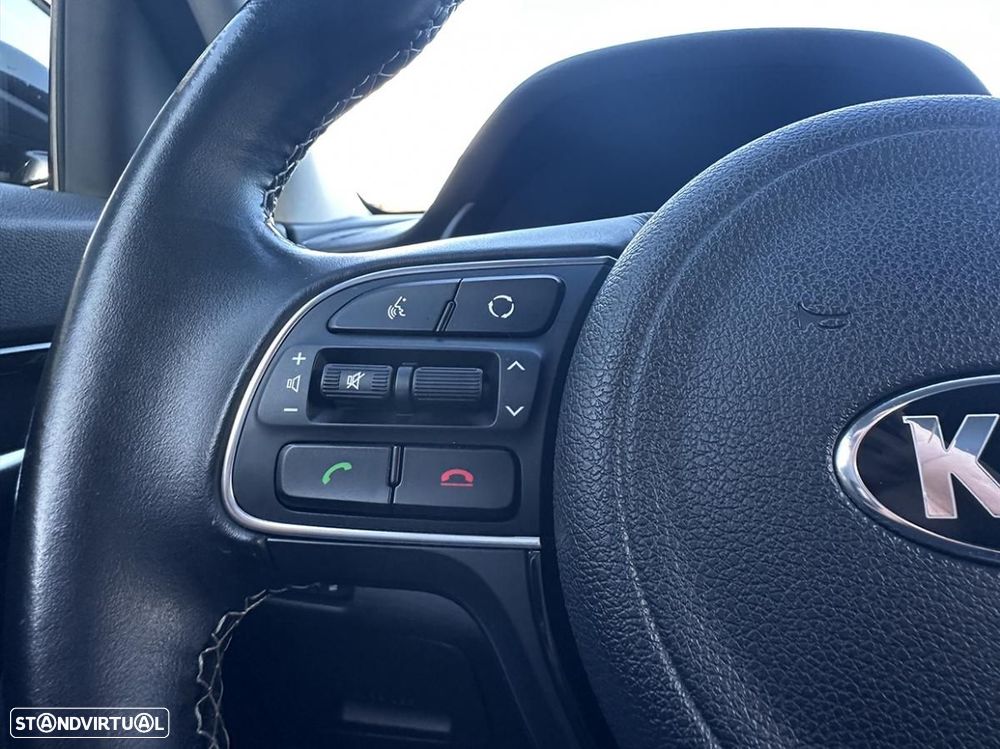 Kia Niro 1.6 GDi PHEV Tech - 18