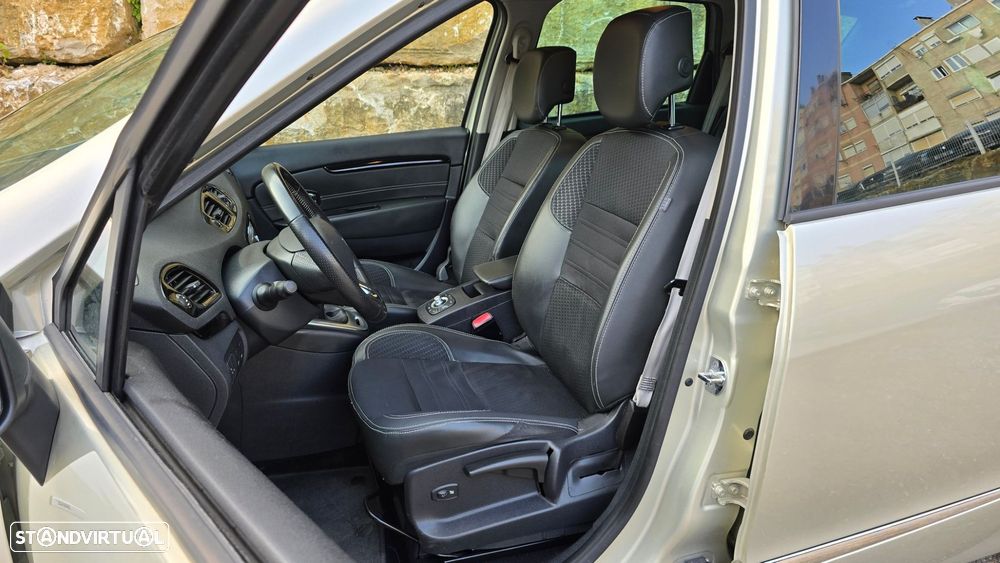 Renault Grand Scénic 1.5 dCi Bose Edition SS - 36