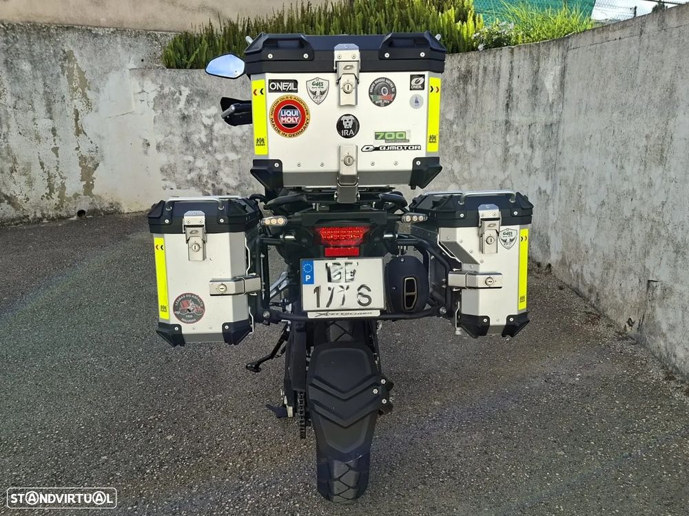 QJ Motor SRT 700X - 7