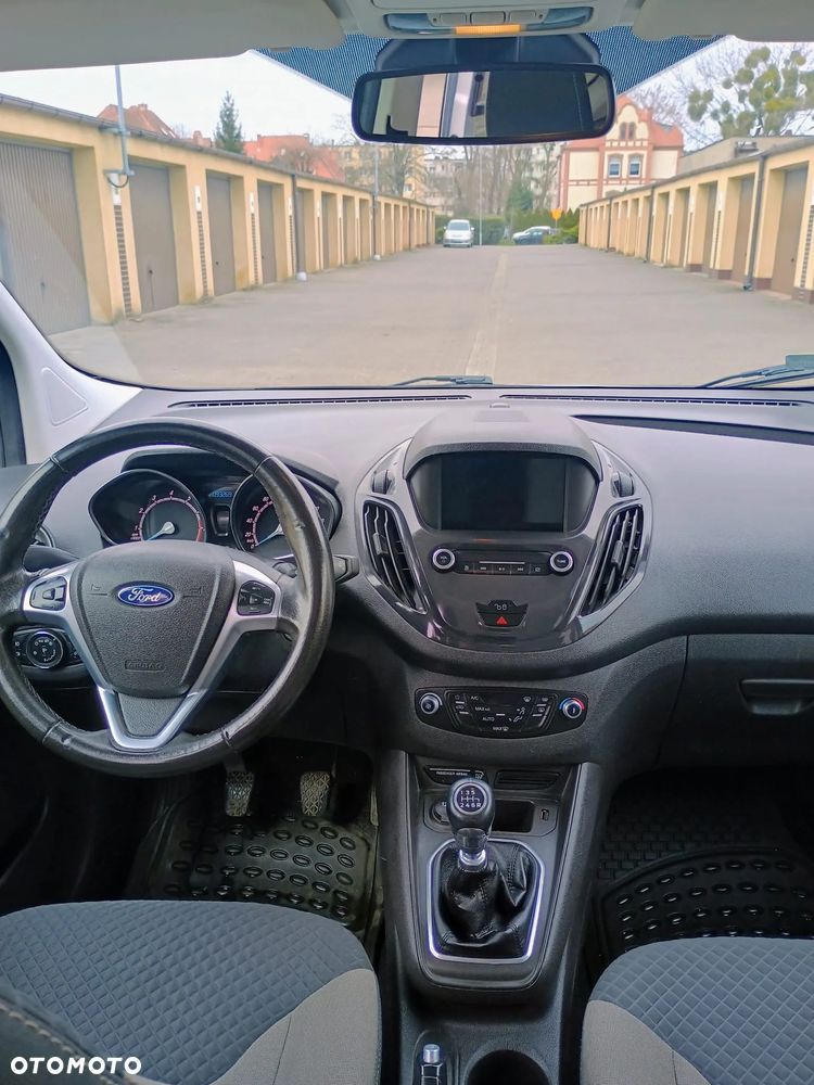 Ford Tourneo Courier 1.0 EcoBoost Sport - 11
