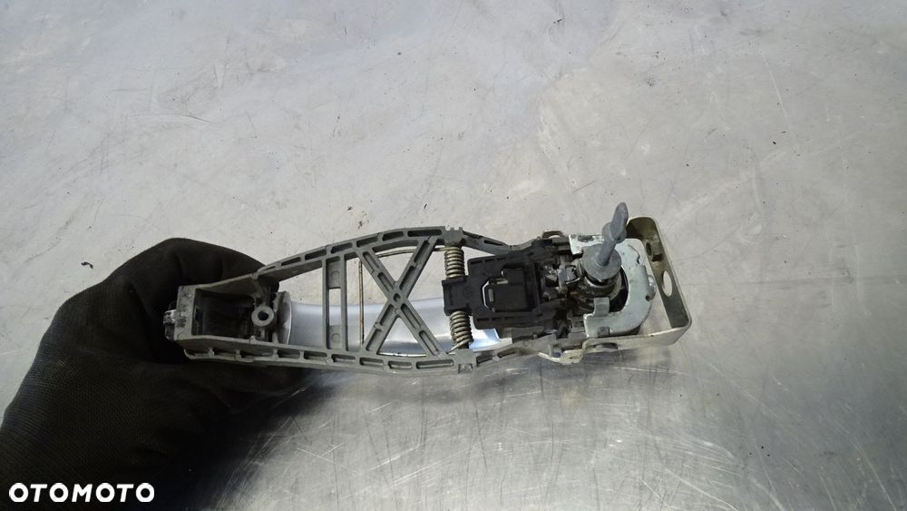 KLAMKA LEWA PRZEDNIA ZEWNĘTRZNA VOLKSWAGEN TOURAN 2.0TDI 1T0839885A - 4