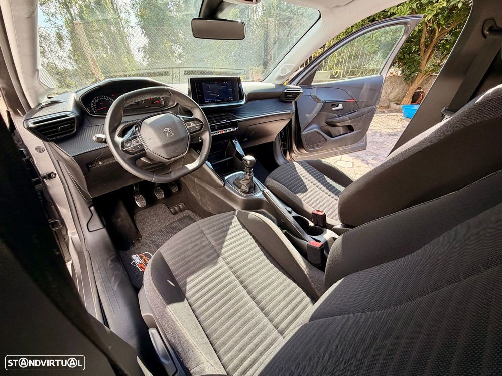 Peugeot 208 1.2 PureTech Active Pack - 12