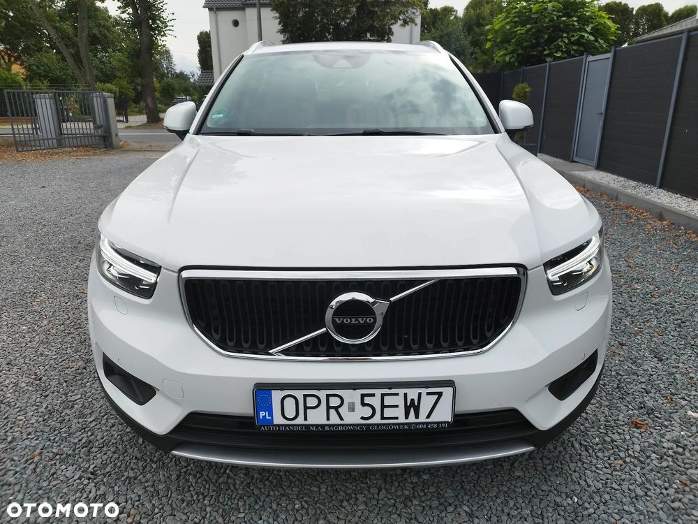 Volvo XC 40 T3 Momentum - 10