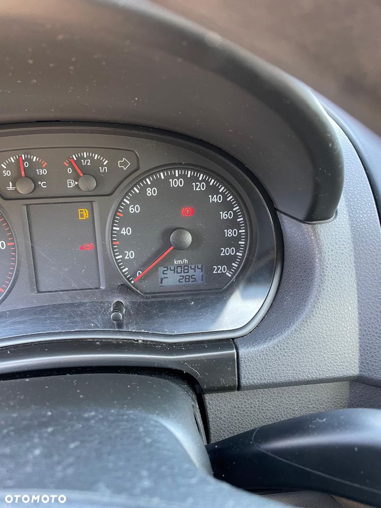 Volkswagen Polo - 7