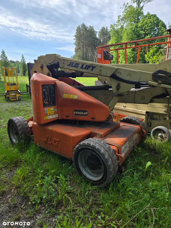 JLG E400AJP