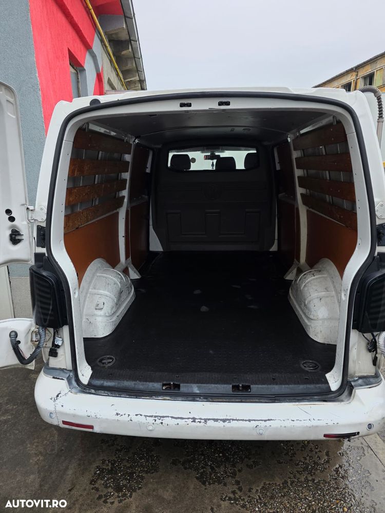 Volkswagen Transporter - 10