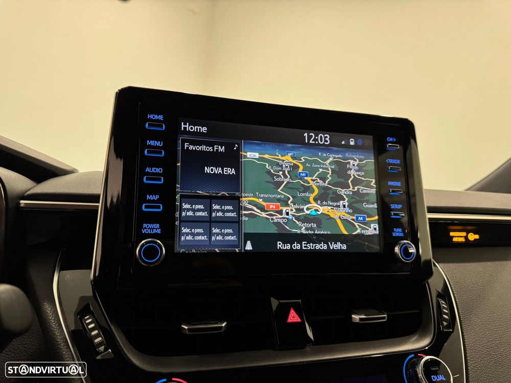 Toyota Corolla 1.8 Hybrid Exclusive - 32