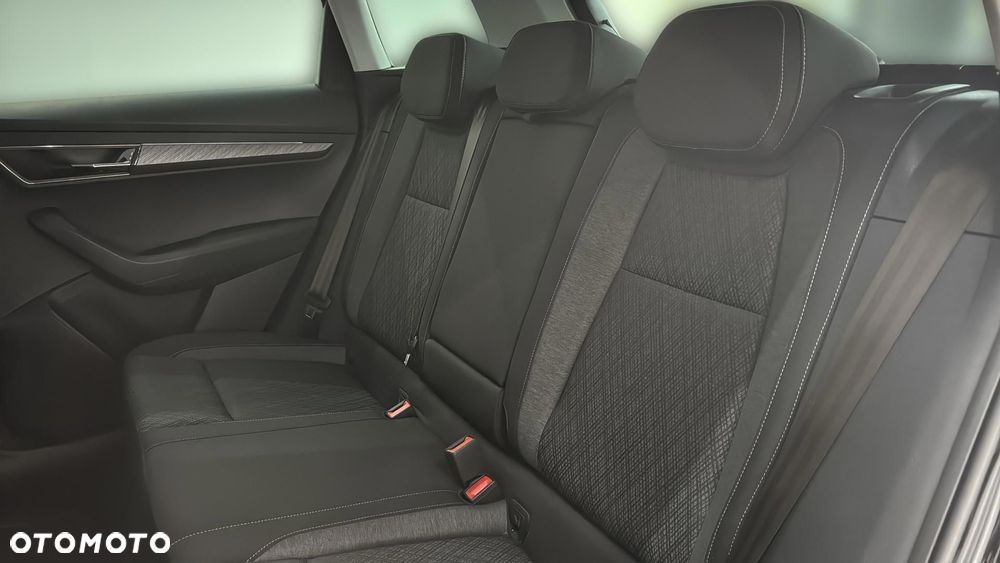 Skoda Karoq 1.5 TSI ACT Style DSG - 17