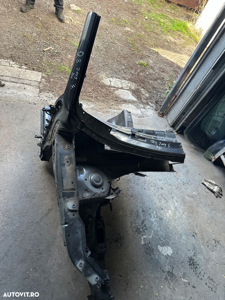 Lonjeron stanga sau dreapta AUDI Q3 F3 an 2018-2024 - 2