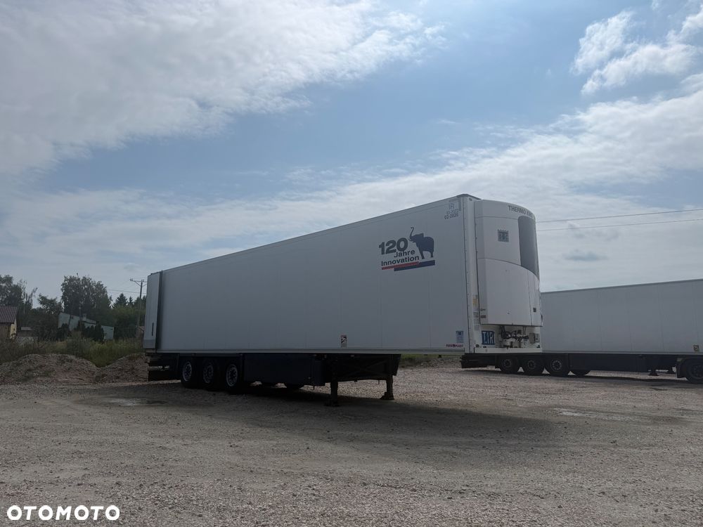 Schmitz Cargobull SKO24 - 2