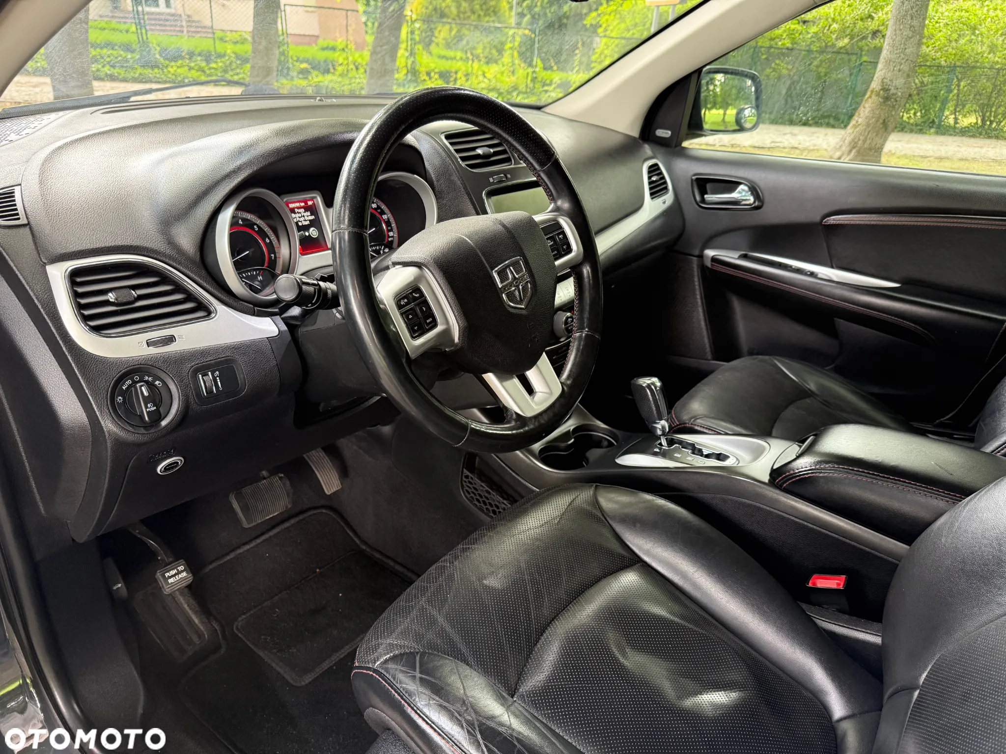 Dodge Journey - 12