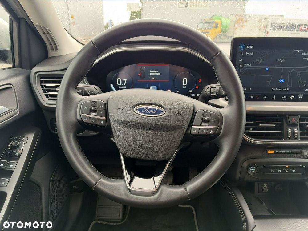 Ford Focus - 25