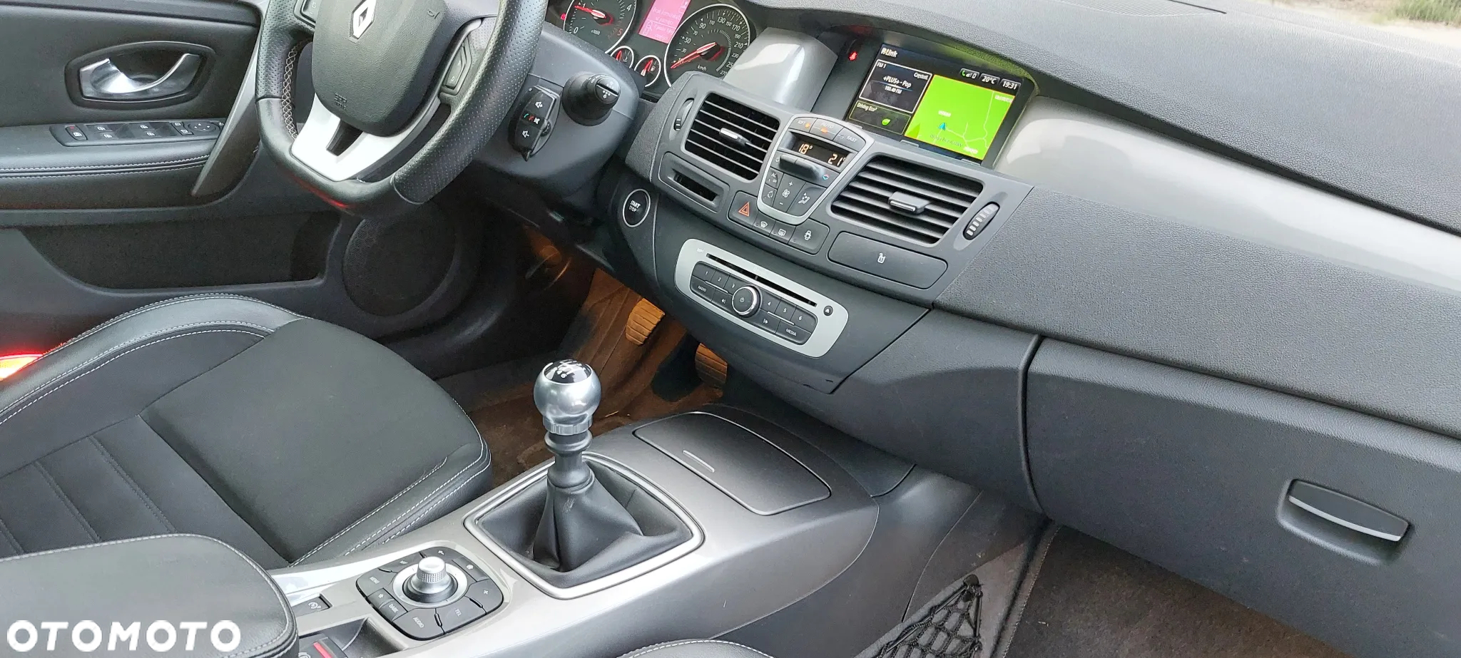 Renault Laguna 2.0 dCi Limited - 24