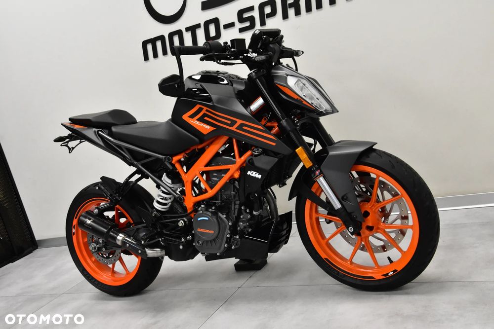 KTM Duke 125 - 8