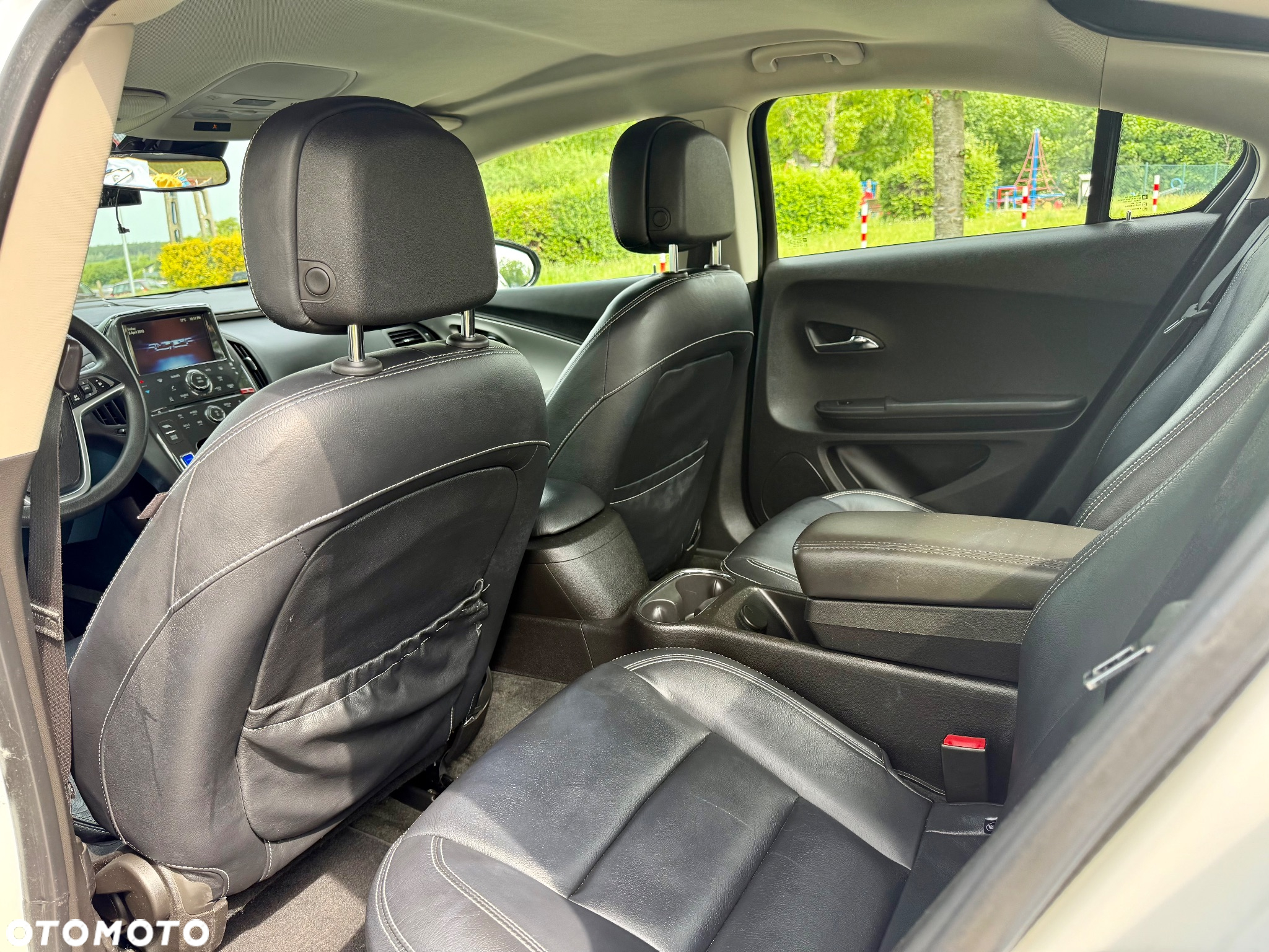 Opel Ampera - 12