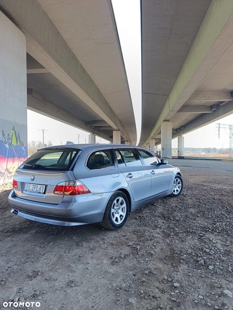 BMW Seria 5 525d - 6
