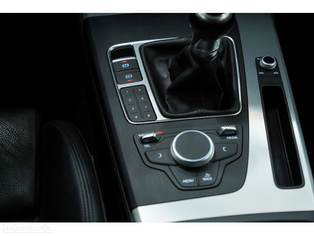 Audi Q5 2.0 TDI S-line - 28