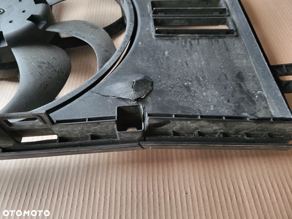 Wentylator chłodni Peugeot 308 T9 - 9